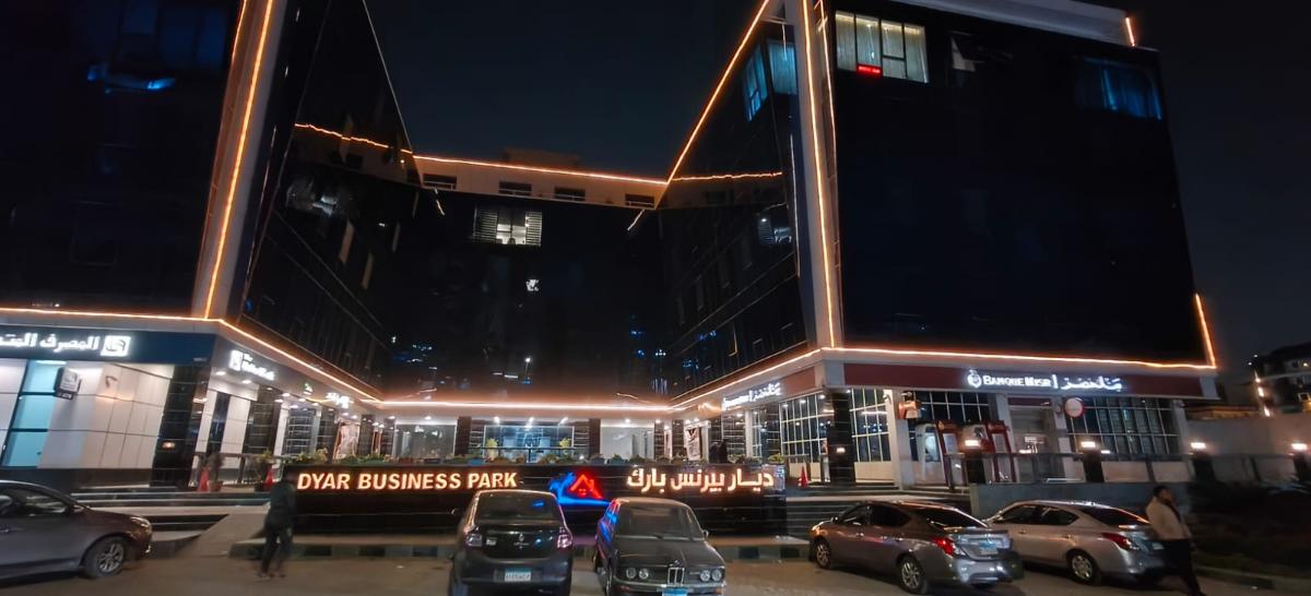 صيدلية جديدة للإيجار بالمقطم – داخل مول